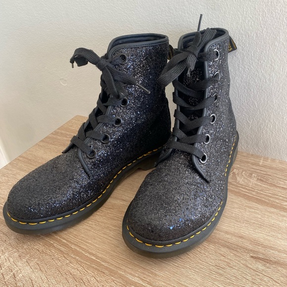 Dr Martens Black Chunky Glitter 1460 Farrah Lace Up Boots Women’s 11, EU 43 - Picture 1 of 13